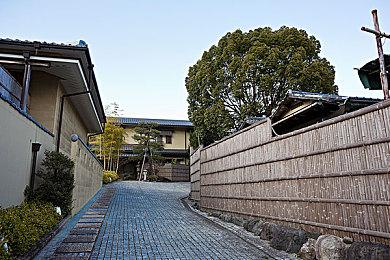 《远征：泥泞奔驰游戏》上市预告 已经可以进入游戏