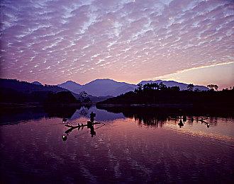 《喋血复仇》新DLC“血河”正式发售 Steam定价78元